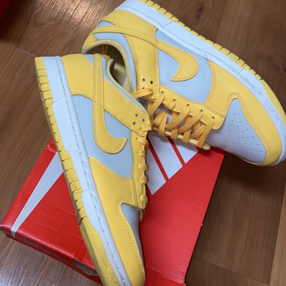 Woman nike dunks - Picture 6 of 8